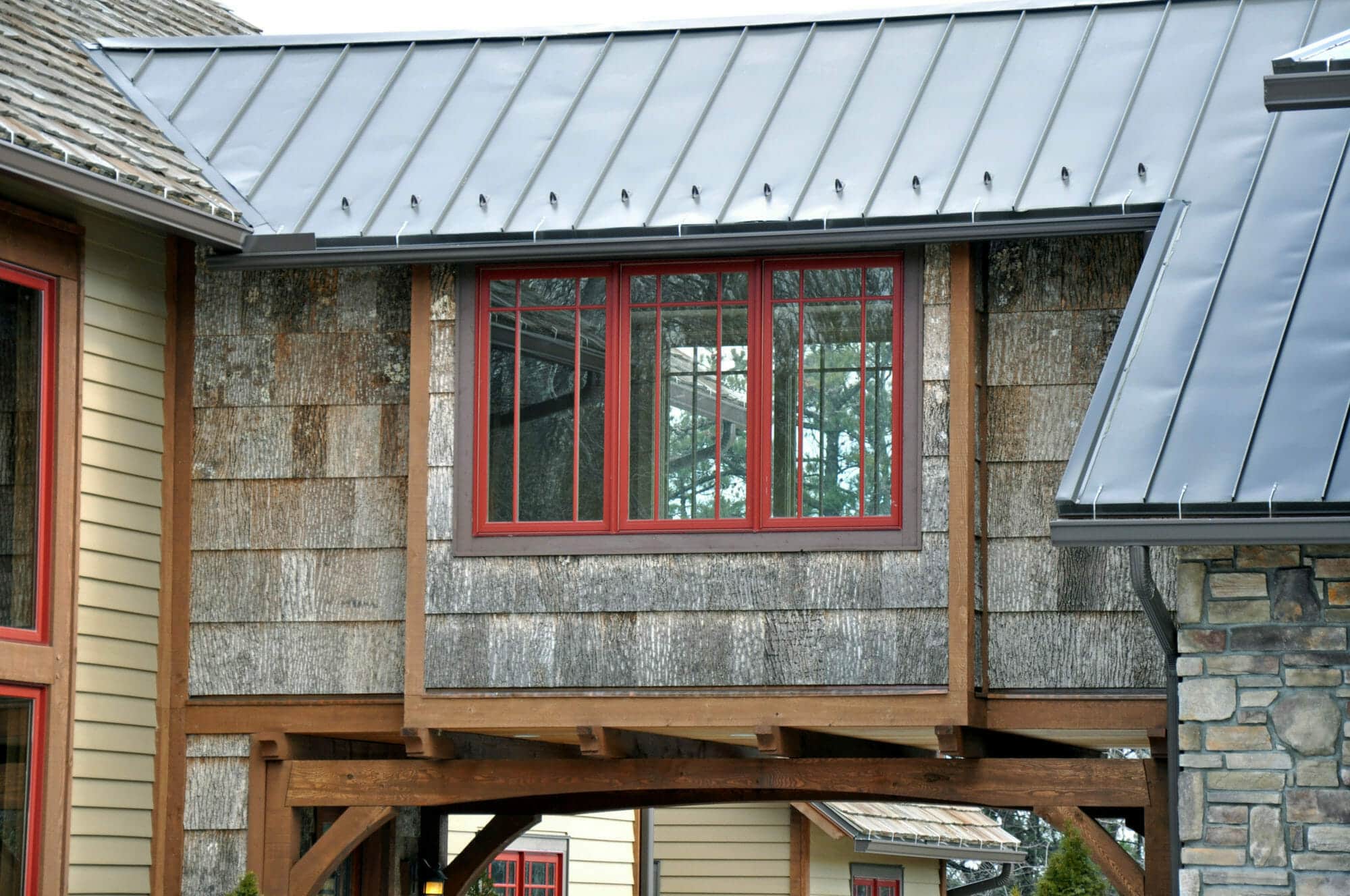 why-choose-wood-when-evaluating-sustainable-siding-options